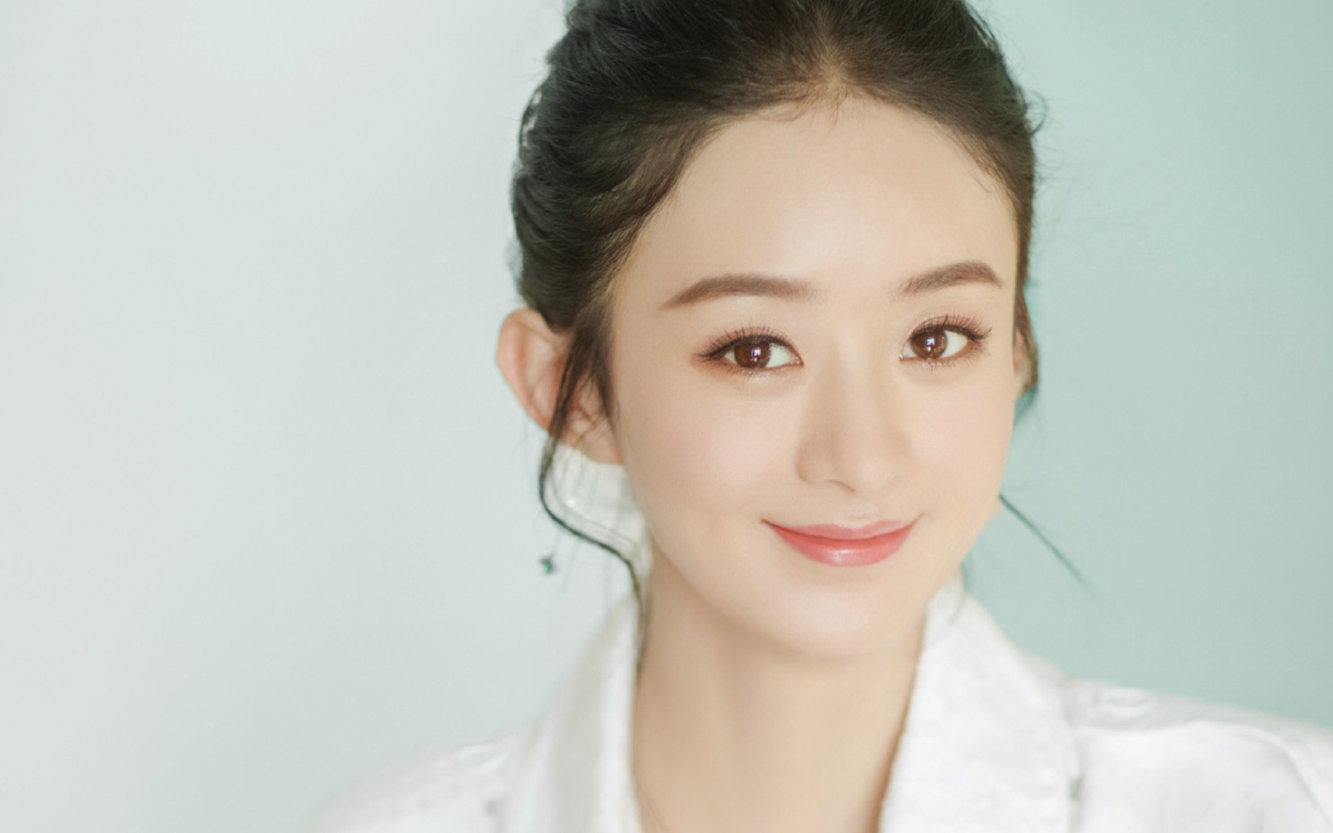 中路直塞次数减少是否因对方防守密度提升，直塞最强的中场