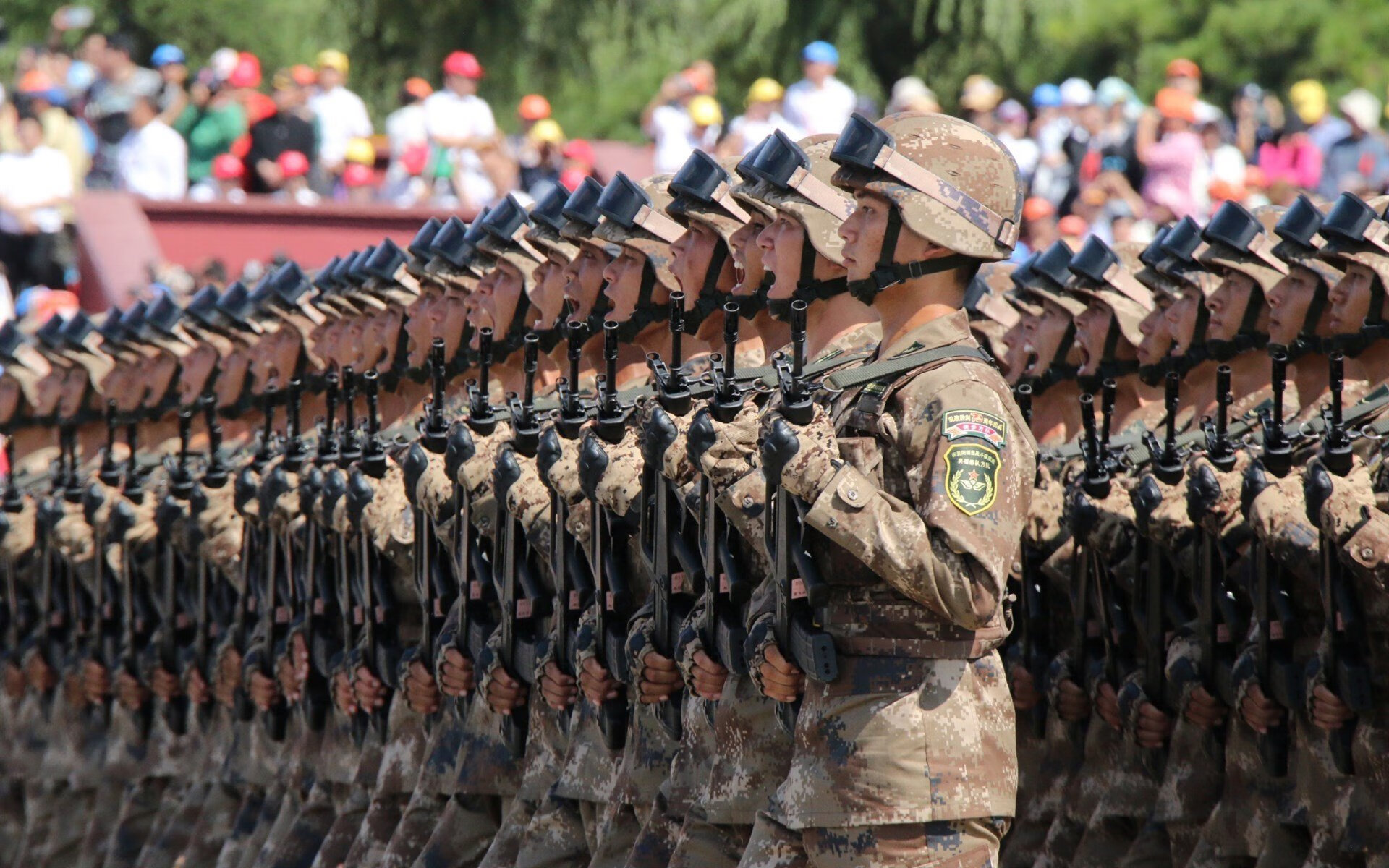 边锋回撤拿球是否削弱纵深推进力道,中锋回撤拿球