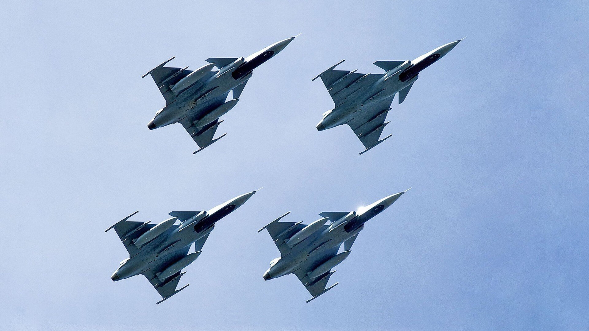 辽宁飞豹季后赛豪取多场大胜实力强劲，辽宁飞豹现役球员