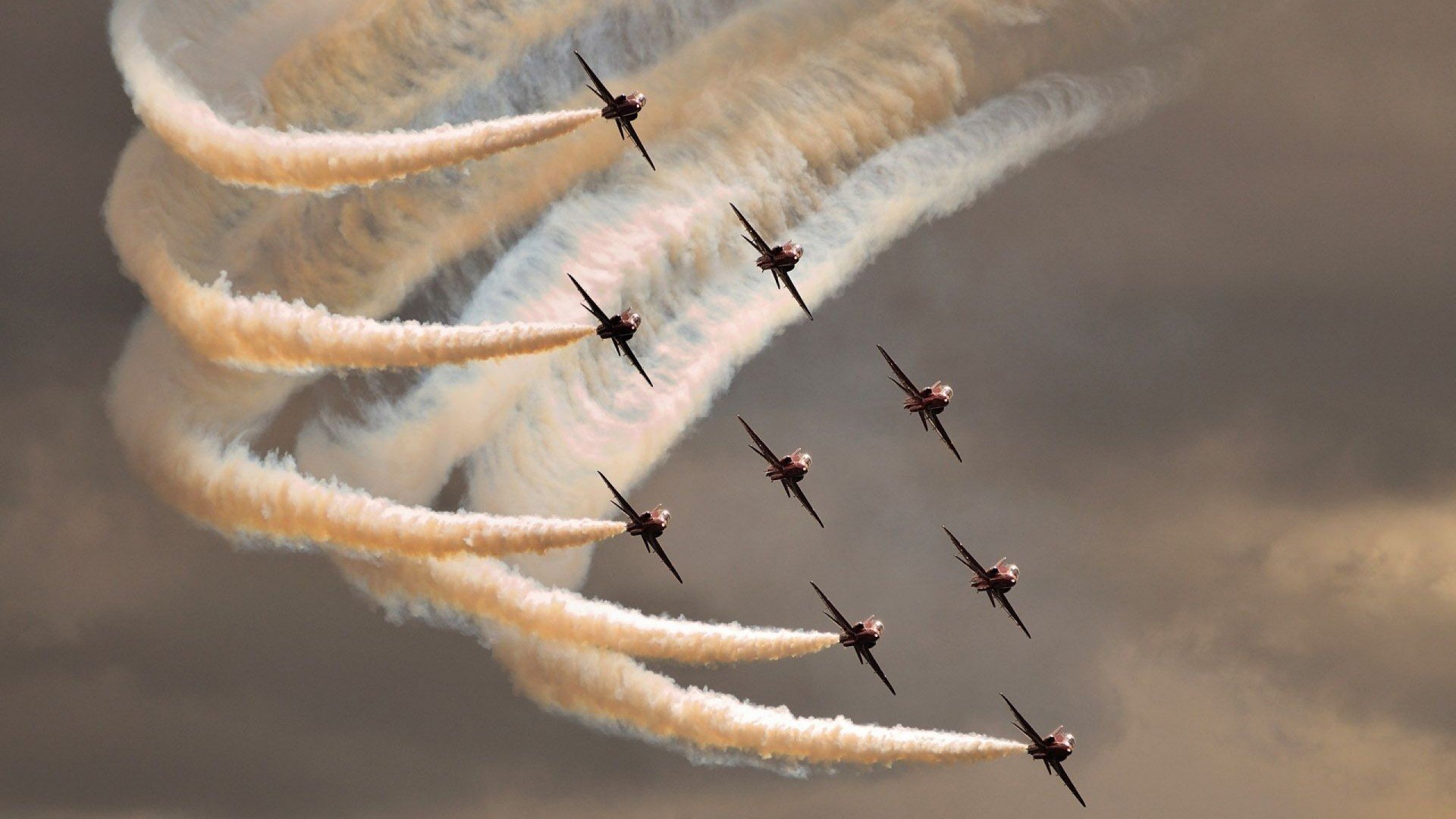 辽宁飞豹季后赛豪取多场大胜实力强劲，辽宁飞豹现役球员